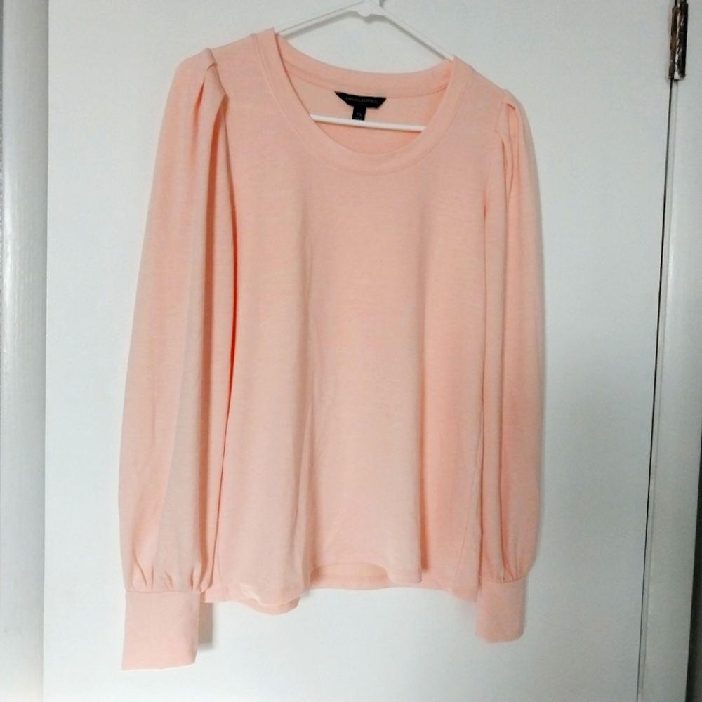 Women's Banana Republic Long Sleeve Peach Shirt